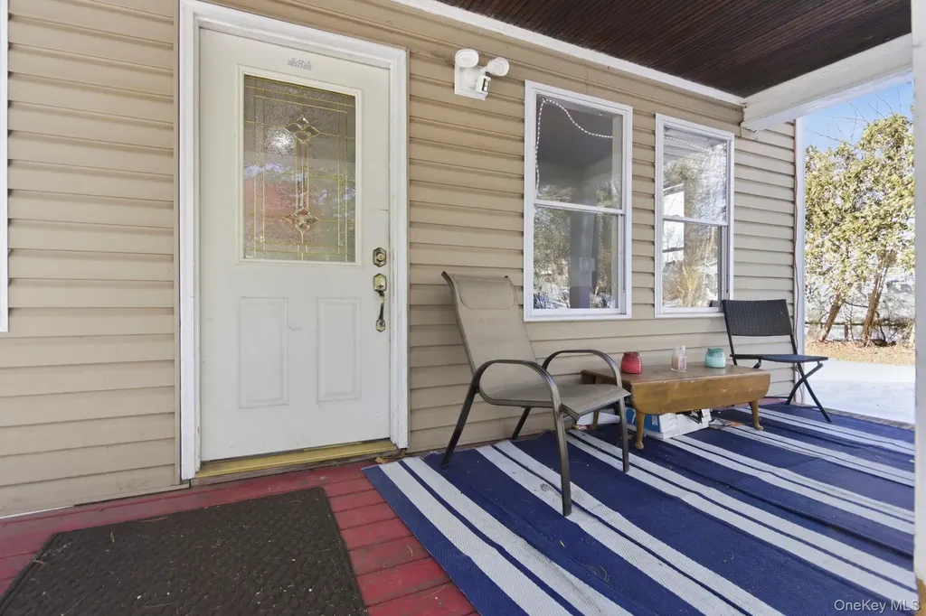 85 Sunset Avenue Poughkeepsie NY 12601