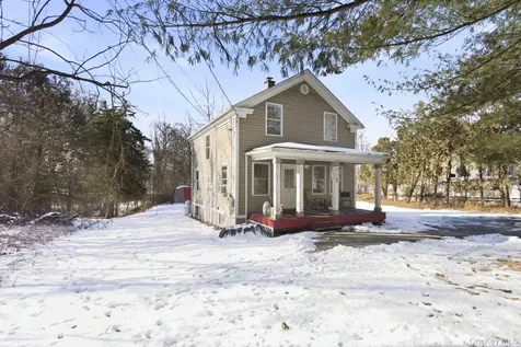85 Sunset Avenue Poughkeepsie NY 12601