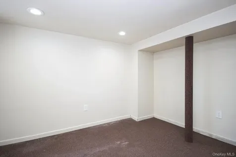 85 Sunset Avenue Poughkeepsie NY 12601