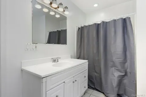 85 Sunset Avenue Poughkeepsie NY 12601