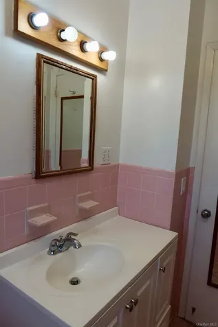76 Beverly Road Mount Kisco NY 10549