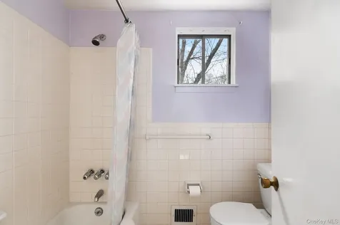 76 Beverly Road Mount Kisco NY 10549