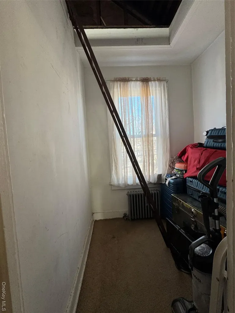 690 E 240th Street Bronx NY 10470