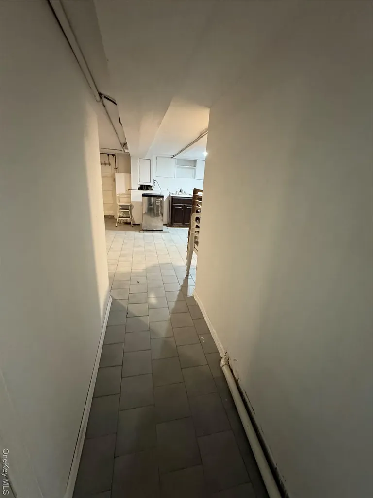 690 E 240th Street Bronx NY 10470