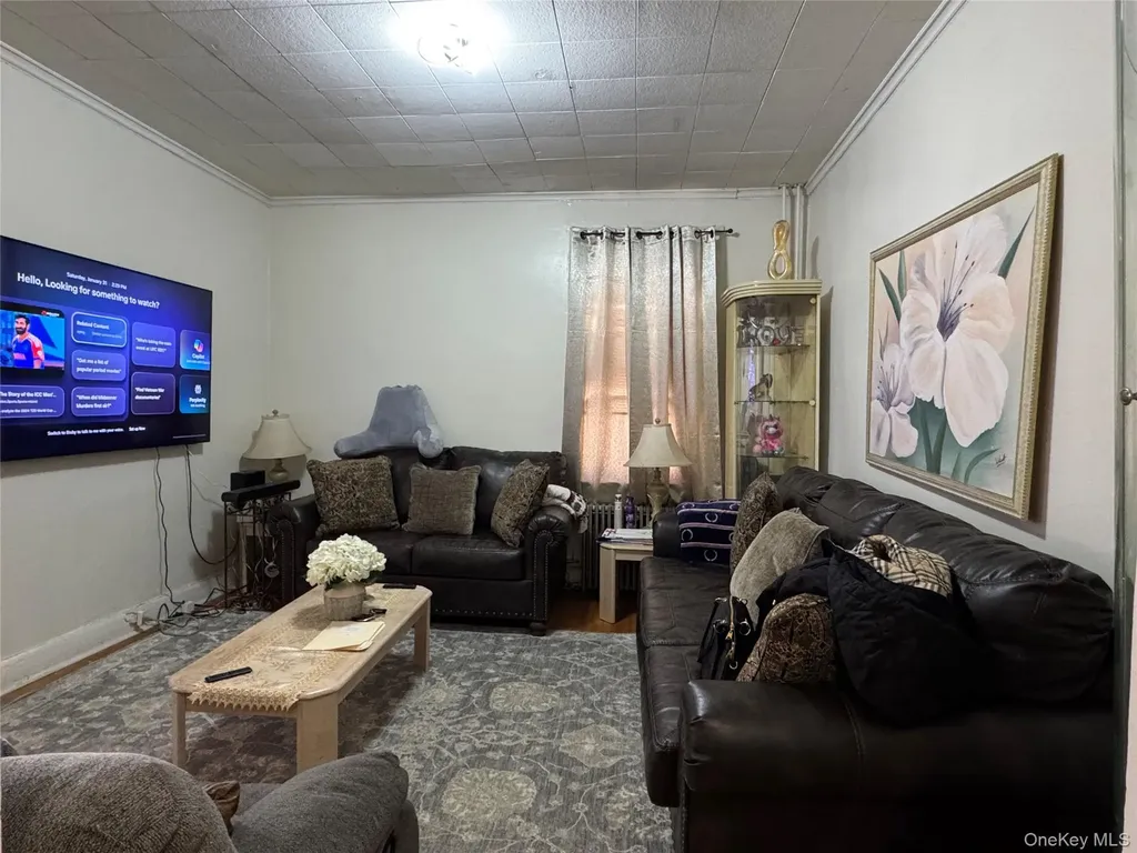 690 E 240th Street Bronx NY 10470