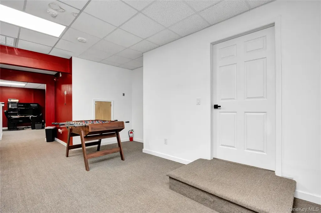 429 W Main Street Patchogue NY 11772