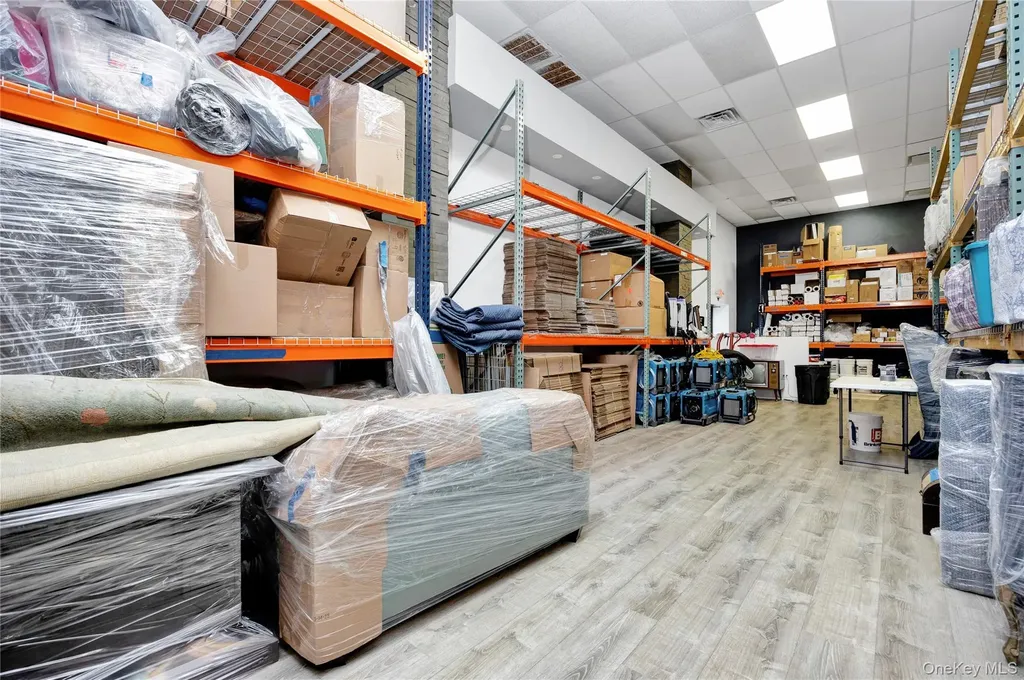 429 W Main Street Patchogue NY 11772