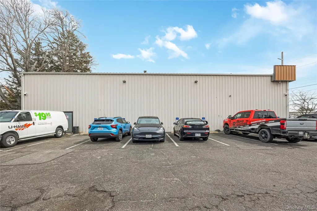 429 W Main Street Patchogue NY 11772