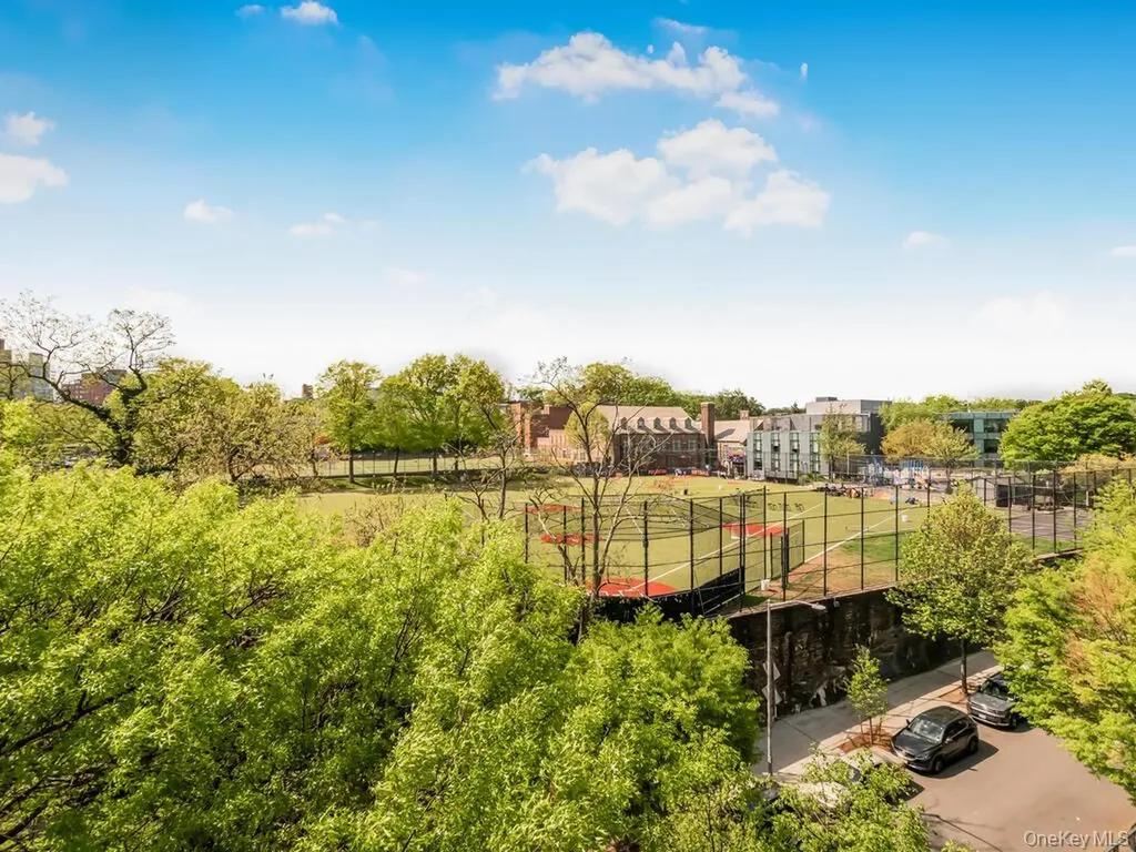 3840 Greystone Avenue Bronx NY 10463