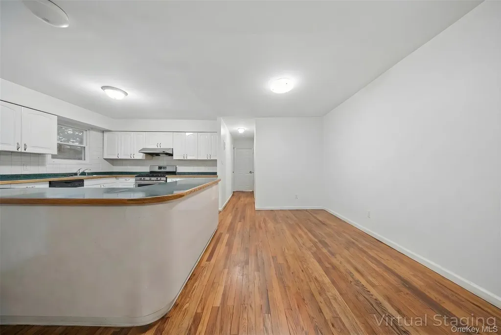 139-01 Franklin Avenue Flushing NY 11355