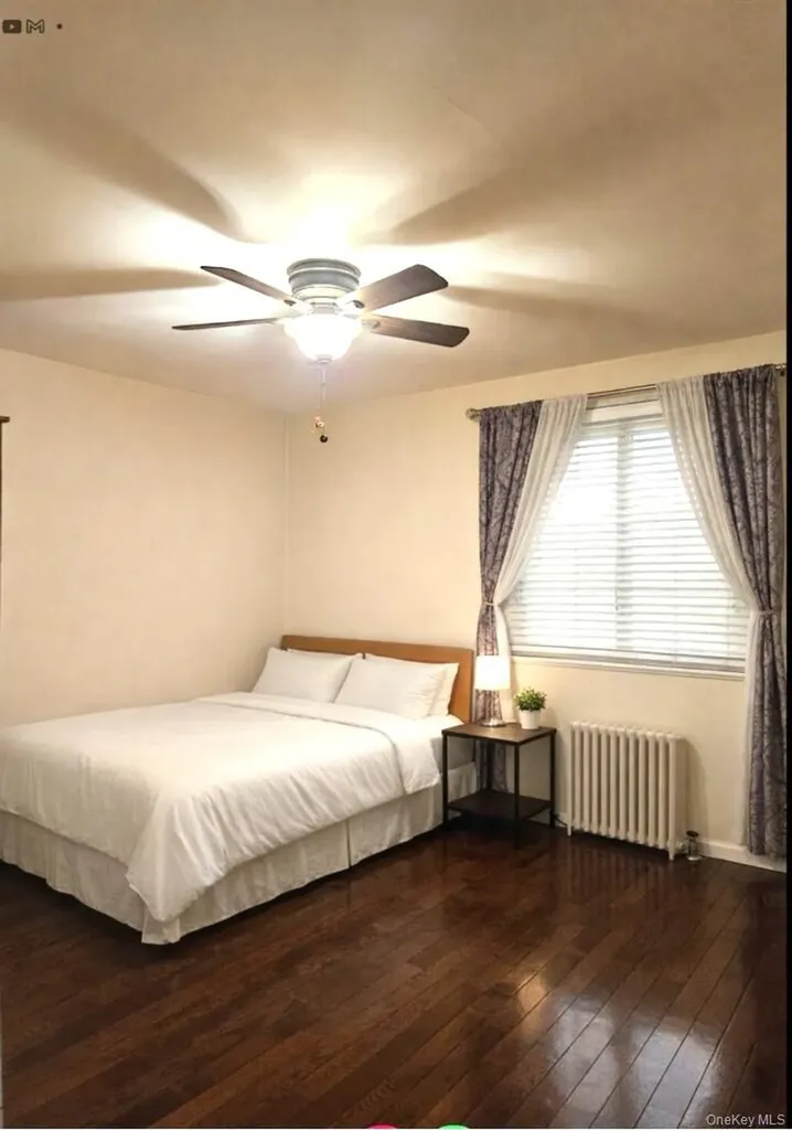 218-09 73 Avenue Bayside NY 11364