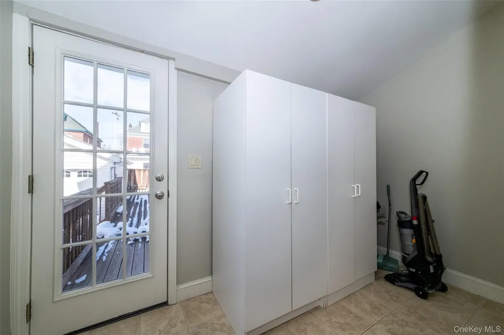 91 Winters Street Bronx NY 10464