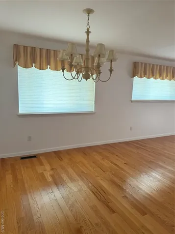 908 Scenic Lane Poughkeepsie NY 12603