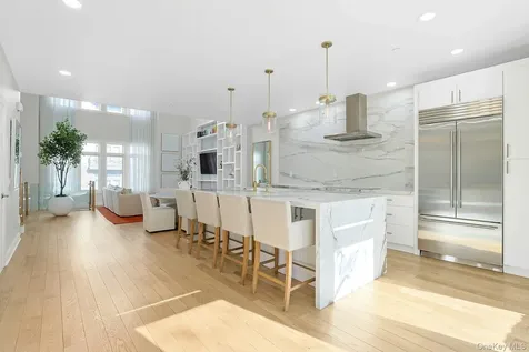56 1ST Street Pelham NY 10803