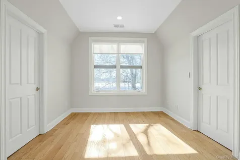56 1st Street Pelham NY 10803
