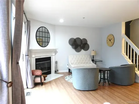 210 Sandpiper Court Yorktown Heights NY 10598