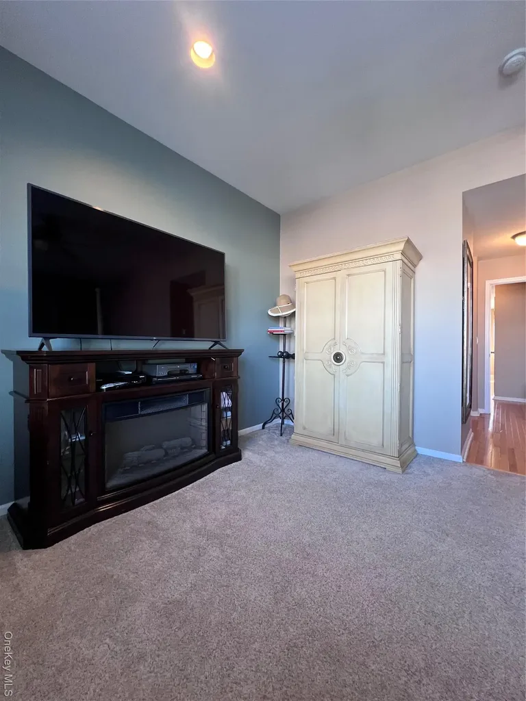 134 Jackie Court Patchogue NY 11772