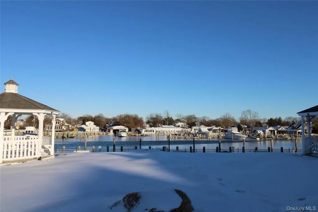 134 Jackie Court Patchogue NY 11772