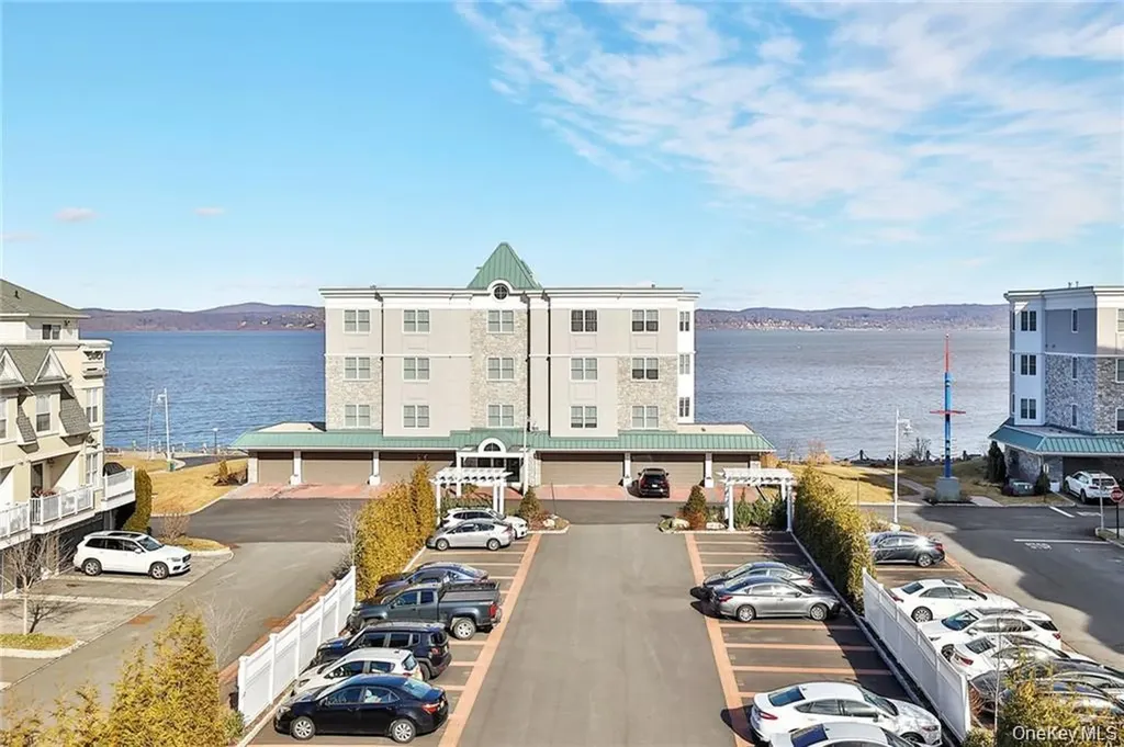 3 Bridge Lane Haverstraw NY 10927