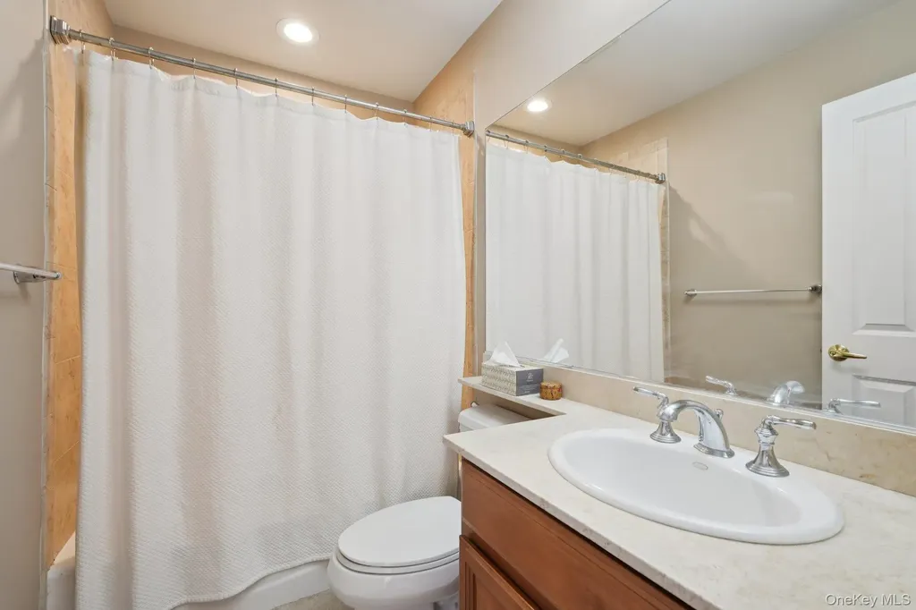 3 Bridge Lane Haverstraw NY 10927
