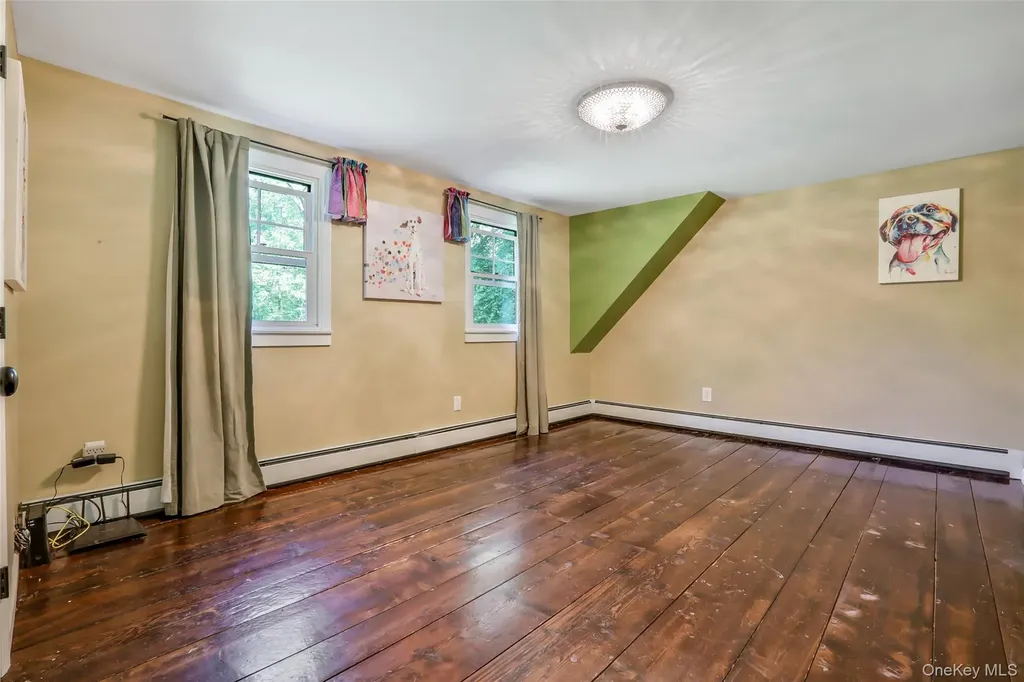 110 Brown Station Road Olivebridge NY 12461