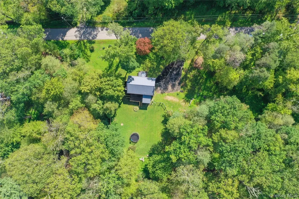 110 Brown Station Road Olivebridge NY 12461