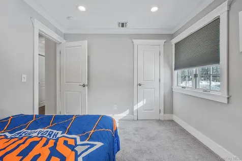 21 Jodi Drive Manorville NY 11949