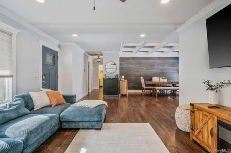 21 Jodi Drive Manorville NY 11949