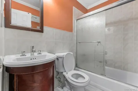 218-52 138th Road Laurelton NY 11413