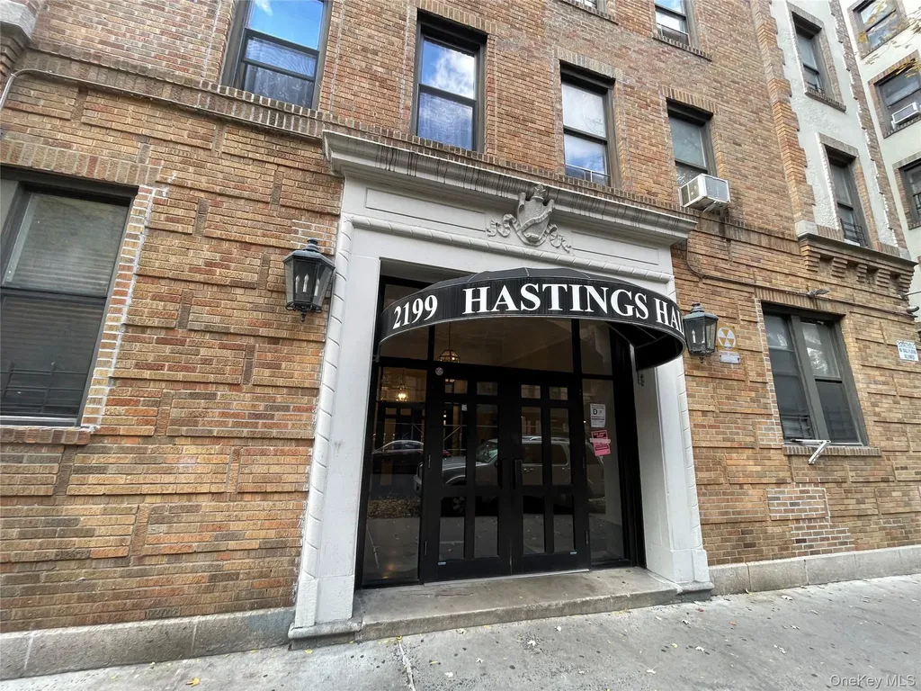 2199 Holland Avenue Bronx NY 10462
