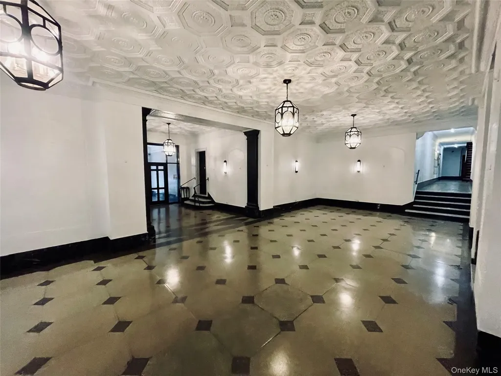 2199 Holland Avenue Bronx NY 10462