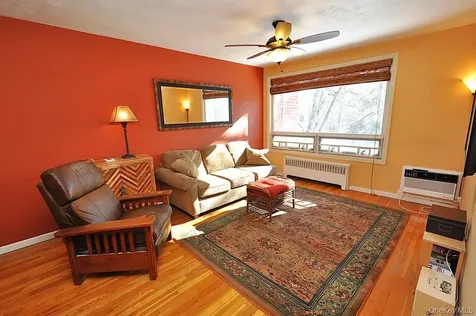 4 Wildwood Road Hartsdale NY 10530