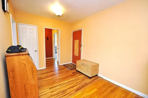 4 Wildwood Road Hartsdale NY 10530