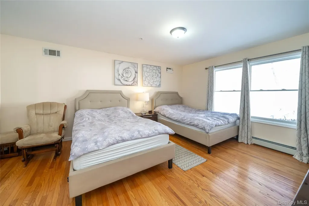4 Rose Garden Way Monsey NY 10952