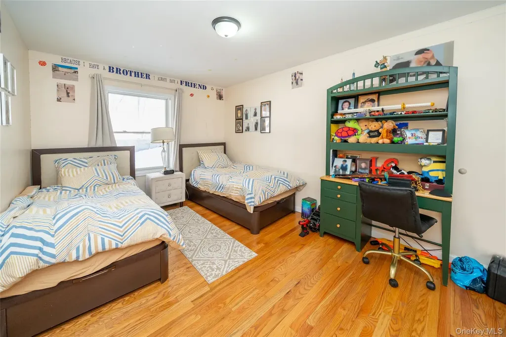 4 Rose Garden Way Monsey NY 10952