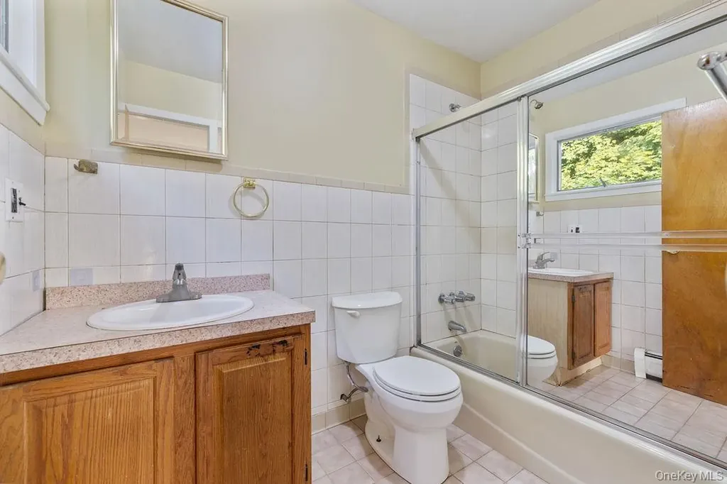 12 Gillis Avenue Nyack NY 10960