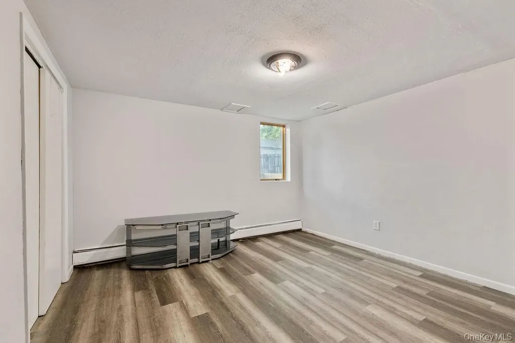 12 Gillis Avenue Nyack NY 10960
