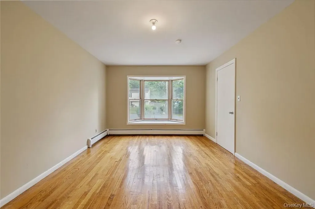 12 Gillis Avenue Nyack NY 10960