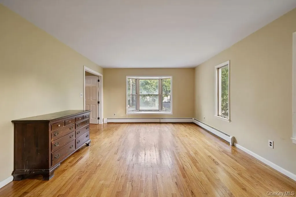 12 Gillis Avenue Nyack NY 10960