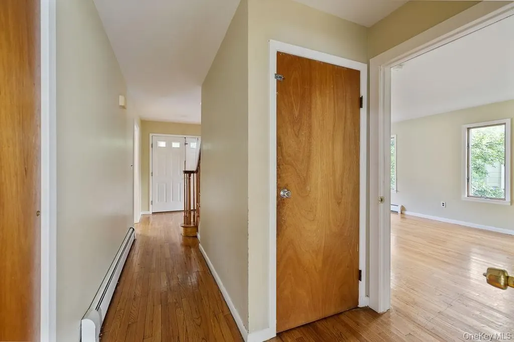 12 Gillis Avenue Nyack NY 10960