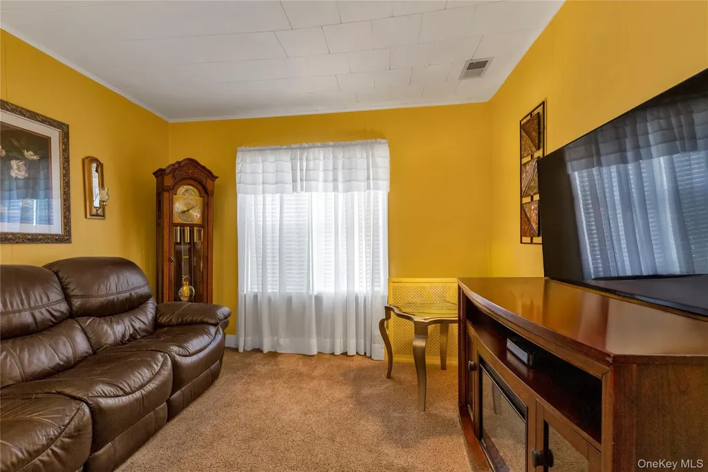 157-22 25th Drive Flushing NY 11354