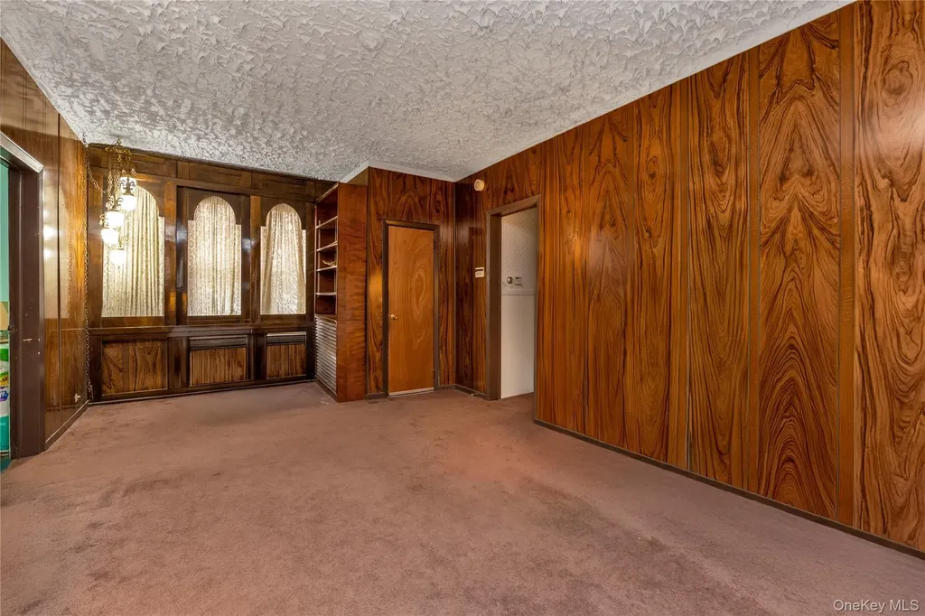 157-22 25th Drive Flushing NY 11354