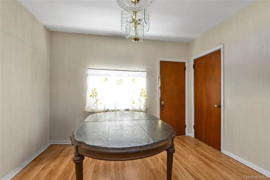 157-22 25th Drive Flushing NY 11354