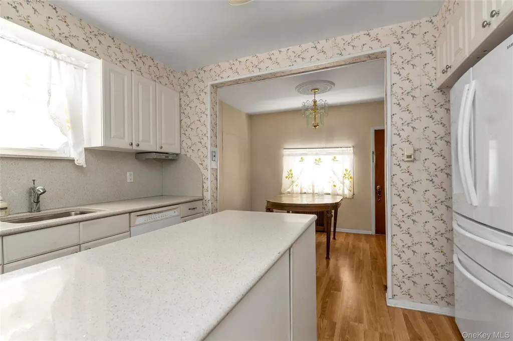 157-22 25th Drive Flushing NY 11354