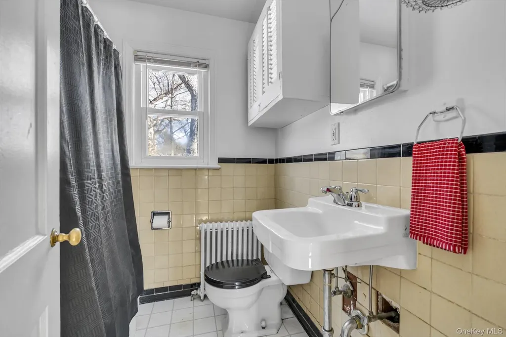 76 Burt Avenue Northport NY 11768