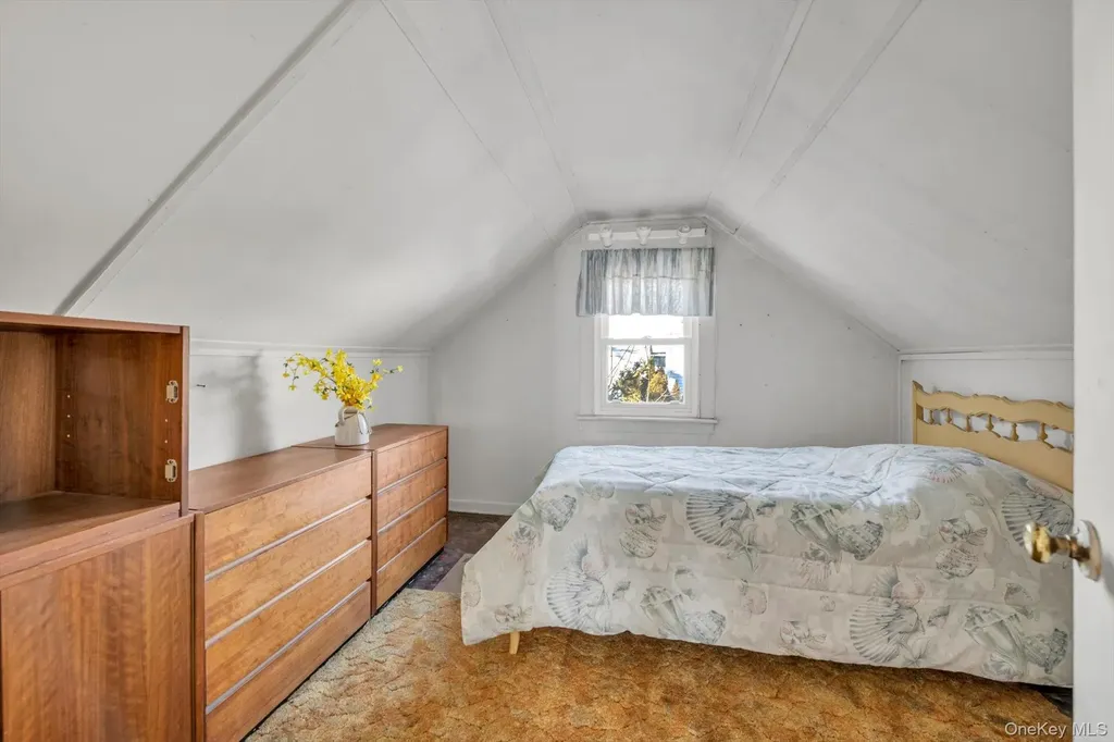 76 Burt Avenue Northport NY 11768