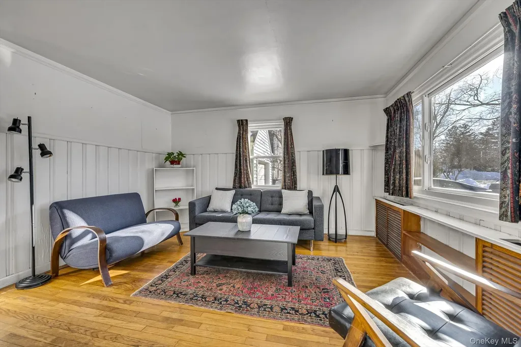 76 Burt Avenue Northport NY 11768
