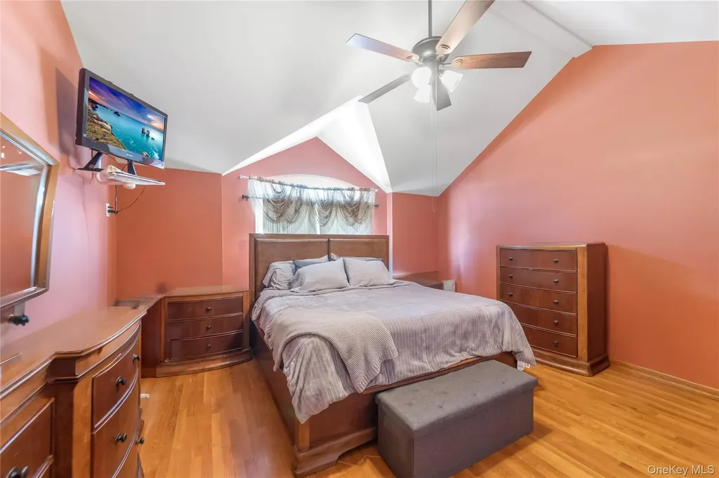 588 Yetman Avenue Staten Island NY 10307