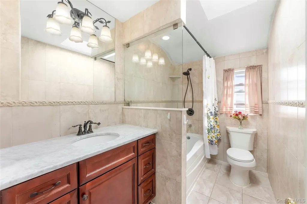 588 Yetman Avenue Staten Island NY 10307