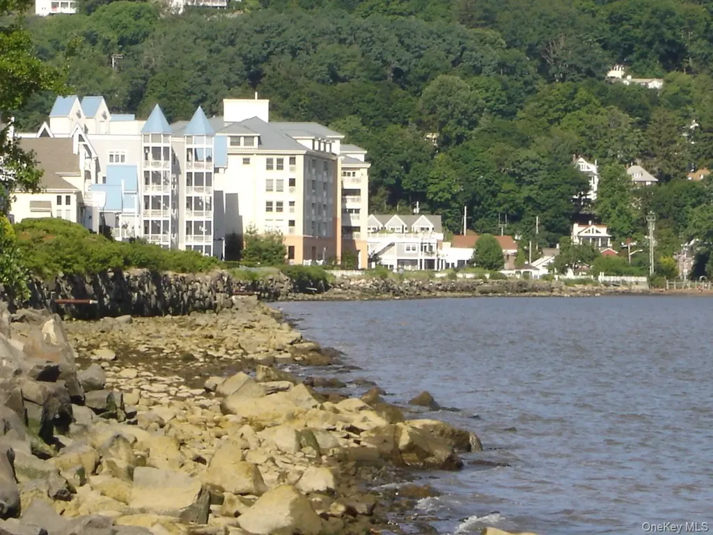 207 Devries Court Piermont NY 10968